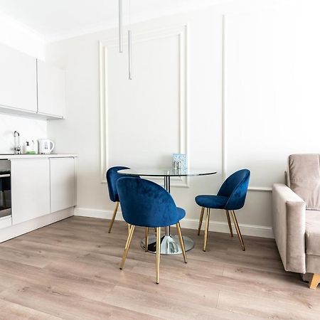 Apartamenty Mennica Residence - Golden Apartments Варшава Экстерьер фото