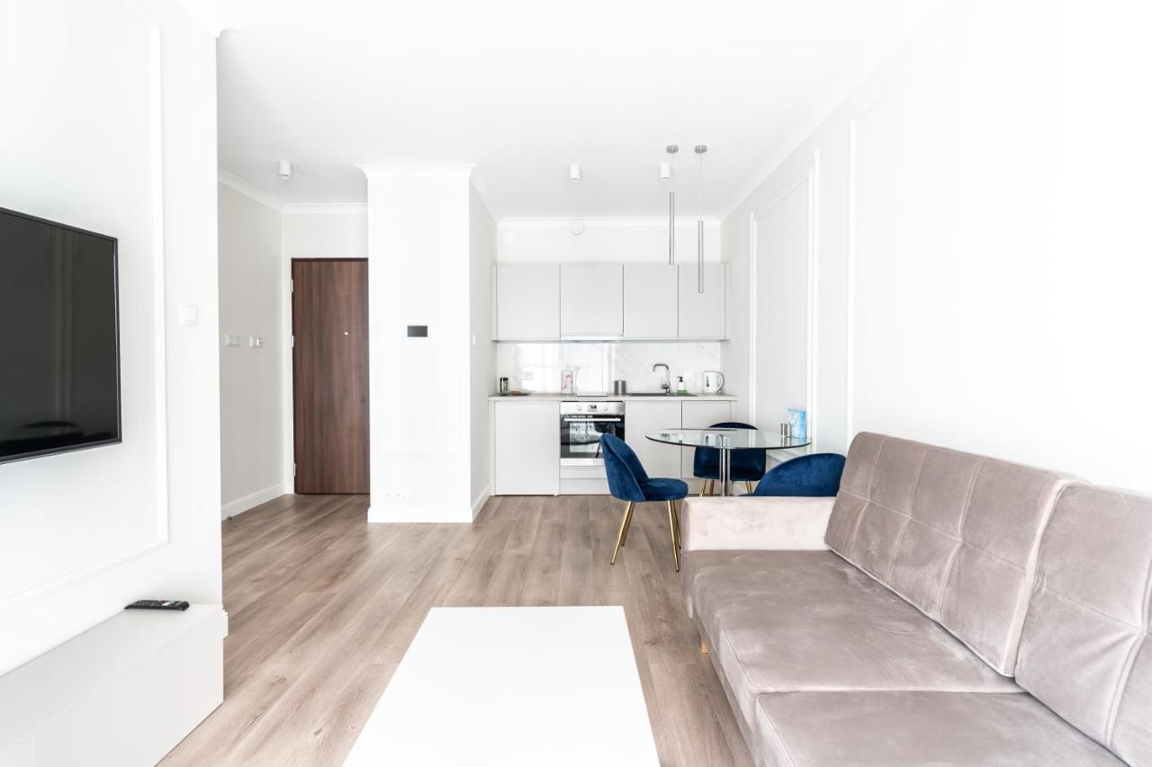 Apartamenty Mennica Residence - Golden Apartments Варшава Экстерьер фото
