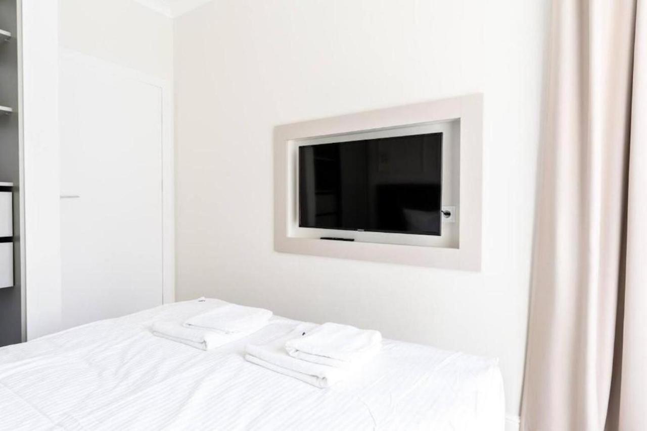 Apartamenty Mennica Residence - Golden Apartments Варшава Экстерьер фото